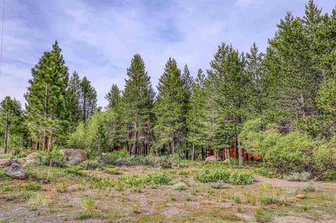 12349 Springbrook Pl, Truckee, CA 96161 photo 2
