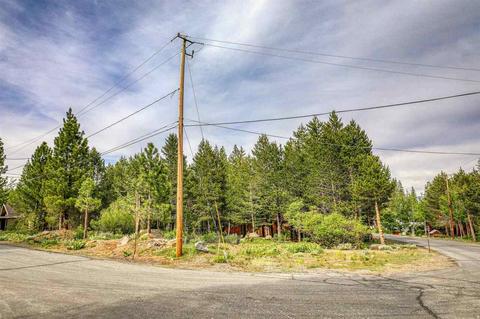 12349 Springbrook Pl, Truckee, CA 96161 photo 3