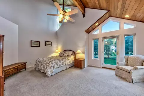 13004 Skiview Loop, Truckee, CA 96161 photo 11