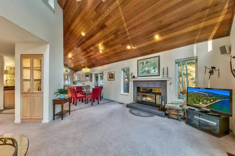 13004 Skiview Loop, Truckee, CA 96161 photo 7
