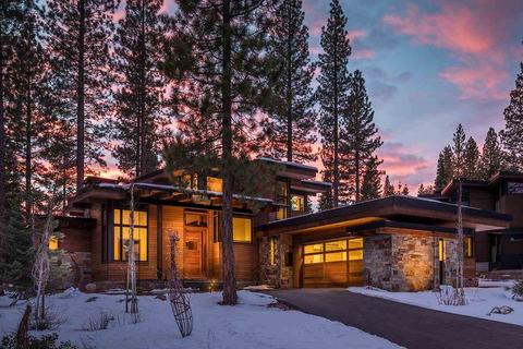 8343 Thunderbird Cir, Truckee, CA 96161 photo 2