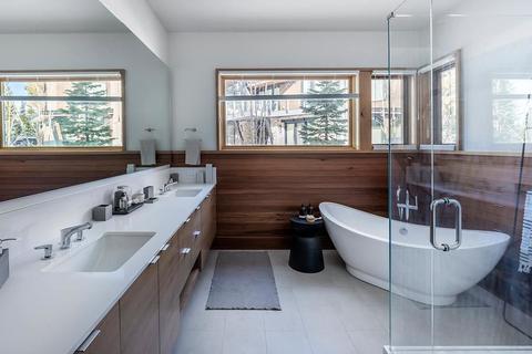 8343 Thunderbird Cir, Truckee, CA 96161 photo 13