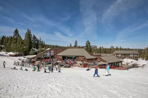 12866 Skiview Loop, Truckee, CA 96161 photo 17