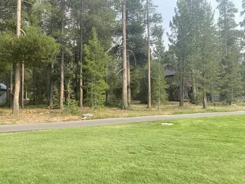 12866 Skiview Loop, Truckee, CA 96161 photo 15