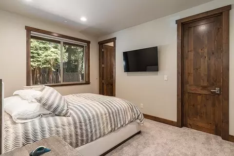11788 Saddleback Dr, Truckee, CA 96161 photo 12