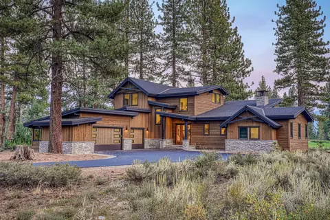 12741 Caleb Dr, Truckee, CA 96161 photo 1