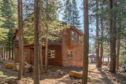 12032 Bennett Flat Rd, Truckee, CA 96161 photo 21