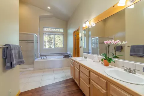 12032 Bennett Flat Rd, Truckee, CA 96161 photo 14