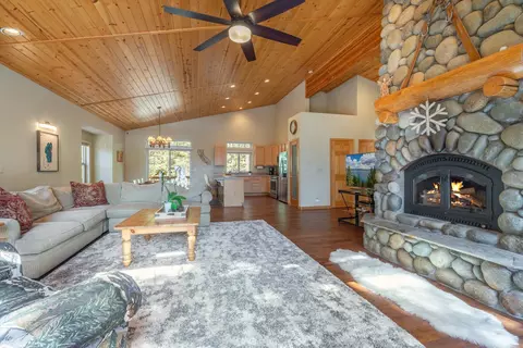 12032 Bennett Flat Rd, Truckee, CA 96161 photo 5
