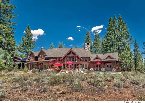 8444 Jake Teeter, Truckee, CA 96161 photo 2