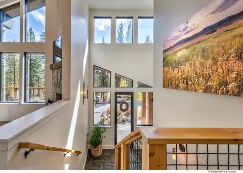11964 Cavern Way, Truckee, CA 96161 photo 5