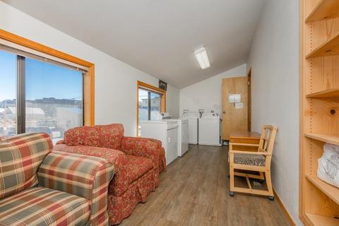 10092 E St, Truckee, CA 96161 photo 7