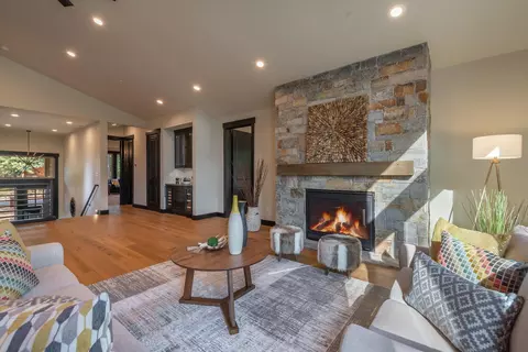 13510 Skiview Loop, Truckee, CA 96161 photo 7
