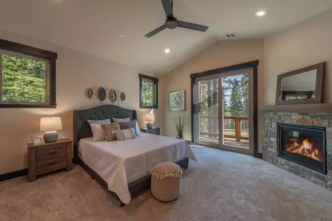 13510 Skiview Loop, Truckee, CA 96161 photo 14