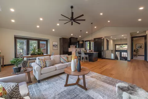 13510 Skiview Loop, Truckee, CA 96161 photo 8