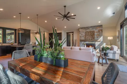 13510 Skiview Loop, Truckee, CA 96161 photo 10