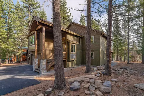 13510 Skiview Loop, Truckee, CA 96161 photo 2