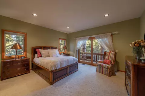 12963 Skislope Way, Truckee, CA 96161 photo 14