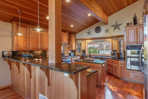 12963 Skislope Way, Truckee, CA 96161 photo 9