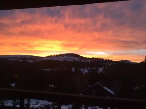 12661 Pinnacle Loop, Truckee, CA 96161 photo 18