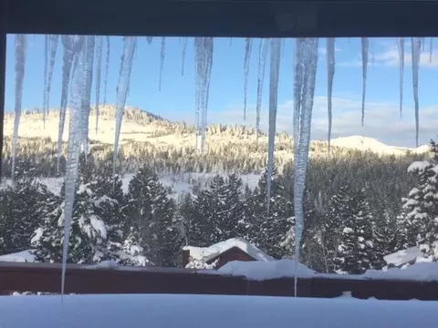 12661 Pinnacle Loop, Truckee, CA 96161 photo 16