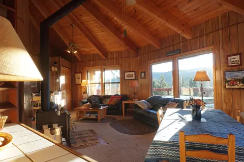 12661 Pinnacle Loop, Truckee, CA 96161 photo 4