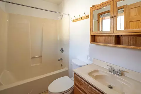 12513 Pinnacle Loop, Truckee, CA 96161 photo 6