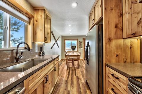 12612 Pinnacle Loop, Truckee, CA 96161 photo 10