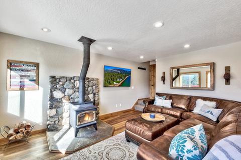 12612 Pinnacle Loop, Truckee, CA 96161 photo 7