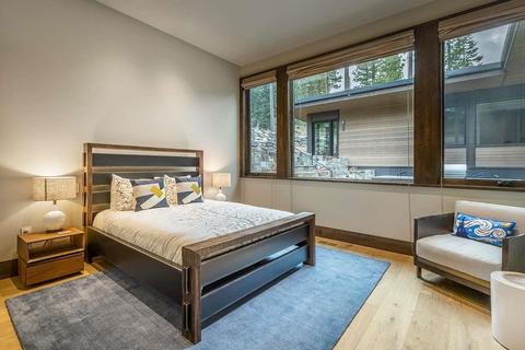 8130 Fallen Leaf Way, Truckee, CA 96161 photo 19