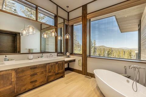 8130 Fallen Leaf Way, Truckee, CA 96161 photo 15