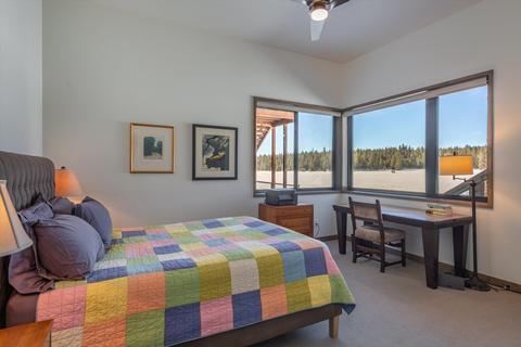 11530 Bennett Flat Rd, Truckee, CA 96161 photo 12
