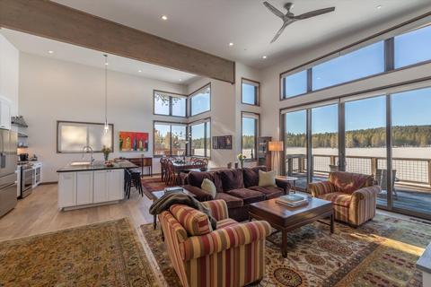 11530 Bennett Flat Rd, Truckee, CA 96161 photo 3
