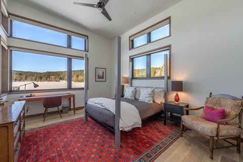 11530 Bennett Flat Rd, Truckee, CA 96161 photo 10