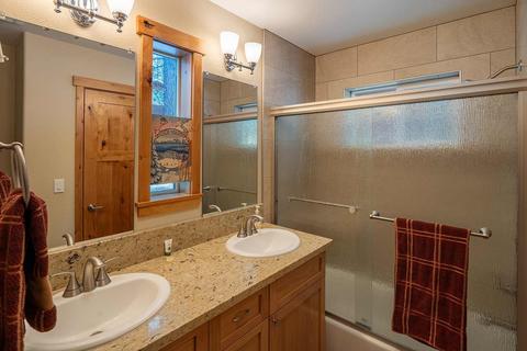 283 Basque, Truckee, CA 96161 photo 15