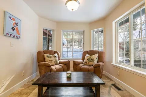 10540 Codogan St, Truckee, CA 96161 photo 8