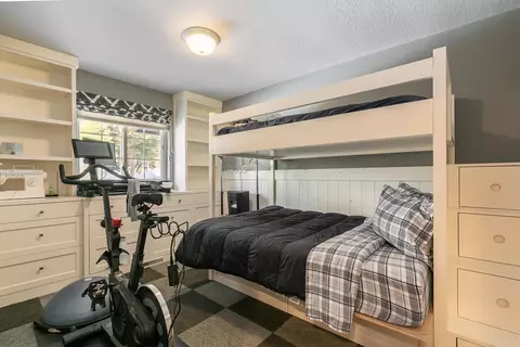 10540 Codogan St, Truckee, CA 96161 photo 14