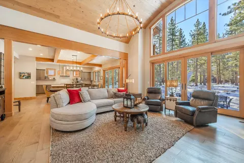 12427 Caleb Dr, Truckee, CA 96161 photo 3