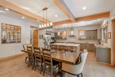 12427 Caleb Dr, Truckee, CA 96161 photo 6