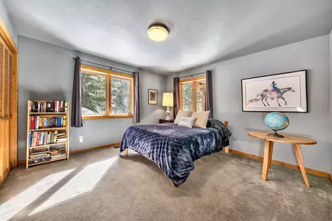 12449 Pinnacle Loop, Truckee, CA 96161 photo 20
