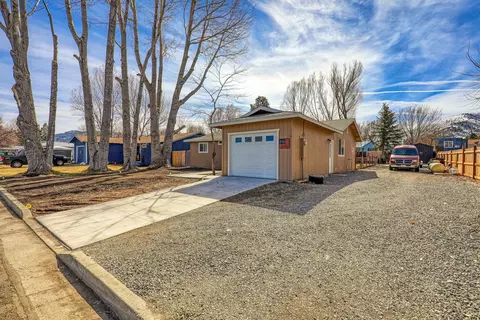 204 Granite Ave, Loyalton, CA 96118 photo 2