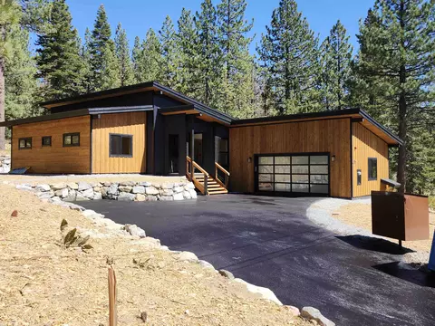 13814 Alder Creek Rd, Truckee, CA 96161