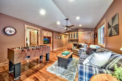 13970 Skiview Loop, Truckee, CA 96161 photo 16