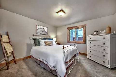 13970 Skiview Loop, Truckee, CA 96161 photo 18