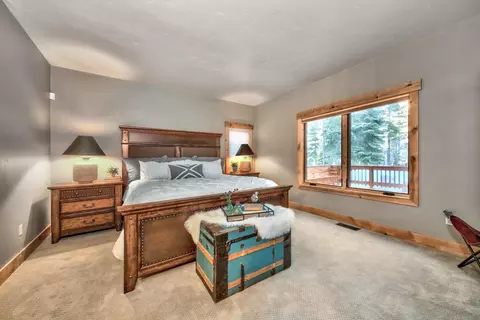 13970 Skiview Loop, Truckee, CA 96161 photo 13
