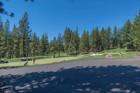 13535 Pathway Ave, Truckee, CA 96162 photo 4