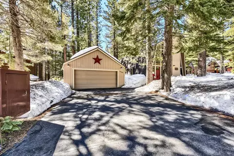14165 Skiview Loop, Truckee, CA 96161 photo 4
