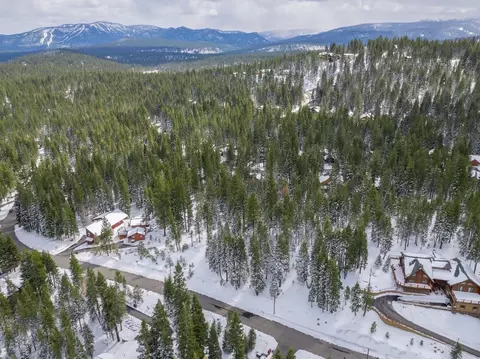 13749 Pathway Ave, Truckee, CA 96161 photo 11