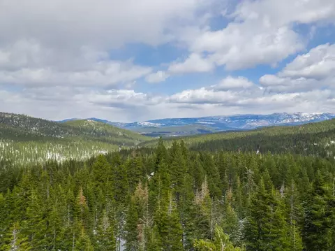 13749 Pathway Ave, Truckee, CA 96161 photo 13