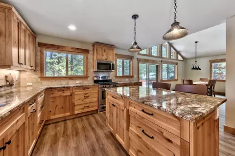 164 Basque, Truckee, CA 96161 photo 8